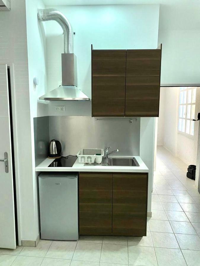 Five Stars S2 * Marseilles